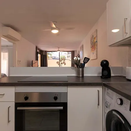 Castle Harbour 36 - Two Bed Los Cristianos