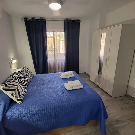 Castle Harbour 36 - Two Bed Διαμέρισμα Los Cristianos (Tenerife)